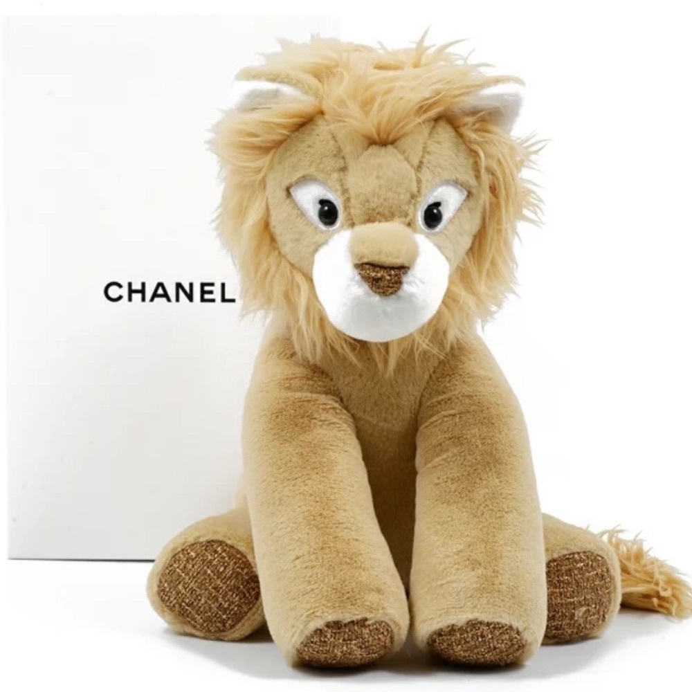 Chanel Tan COCO Crush Plush Lion NIB
